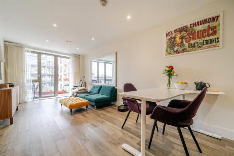 Reception/Kitchen