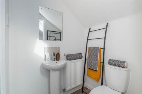 Master Bedroom Ensuite