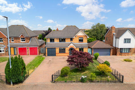 49 WALSINGHAM DRIVE-2.jpg