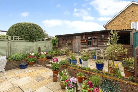 Rear Courtyard