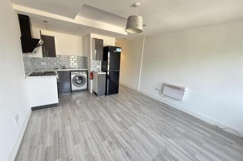 Photo 13-08-2025, 11 21 46 am.jpg