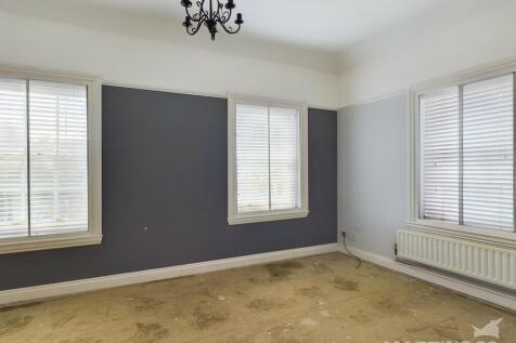 Flat 5 Living Roo...