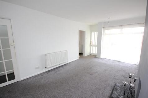 lounge 1.JPG