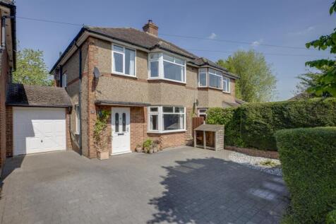 20 Totteridge Drive, HP13 6JJ-15.jpg