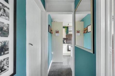 Entrance Hall_2.jpeg