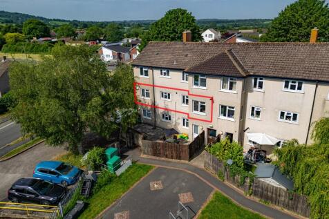 99 Highridge Green, Highridge, Bristol BS13 8BN |