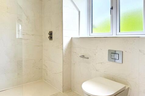 Bedroom One En-Suite