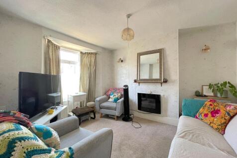Living Room (1)