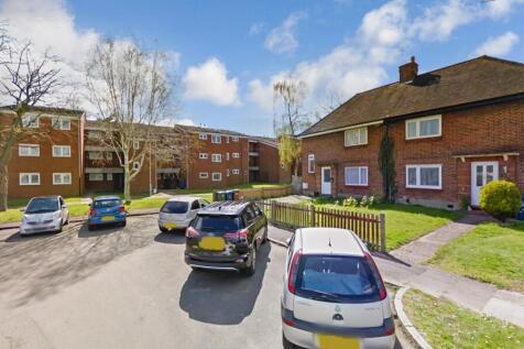 One Bedroom Ground Floor Flat To Rent