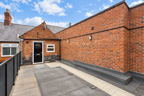 3 Bedroom Flat in LE7 1GP