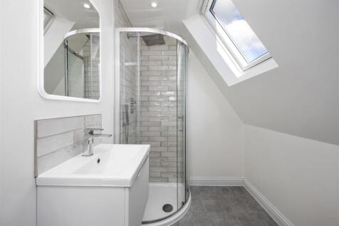 North Avenue, 9-015.JPG