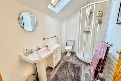 PHOTO-2025-08-15-07-23-53 (11).jpg