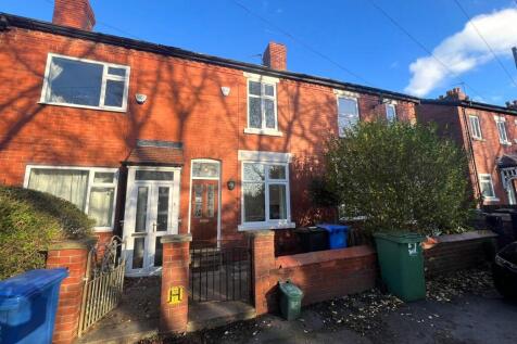 AVAILABLE AUGUST . A well presented and spacious, two bedroom mid terrace property situated on the quiet Chapel Street. Located close by to amenities including shops the property is offered unfurnishe