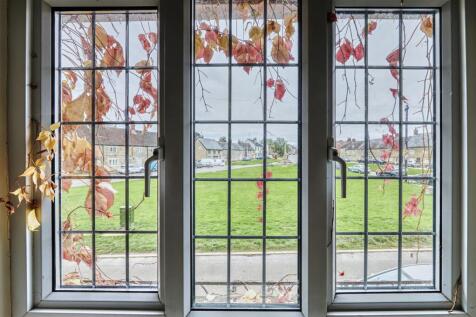 5 the Green Woodlford-2.jpg