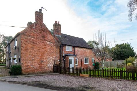 7 Kennels Lane-front2.jpg