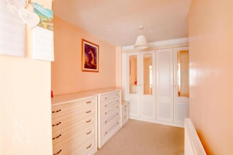 21 Coton Road (20).jpg