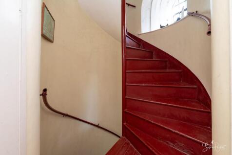 Second Floor Landing