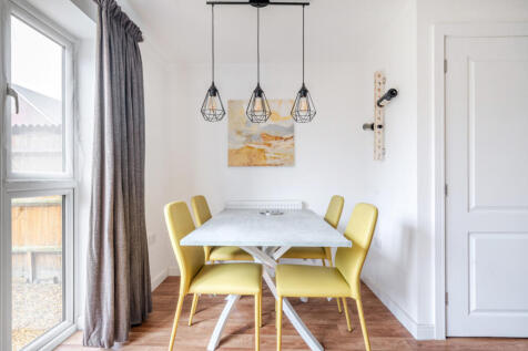 1362677-2-68dfd4b...