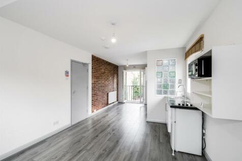 Studio 4, 84 Elphinstone Road-18_web.jpg