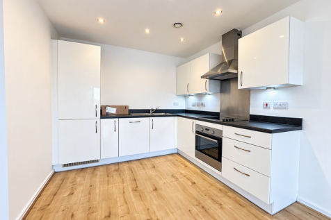 1 Bedroom Flat in M30 0YH