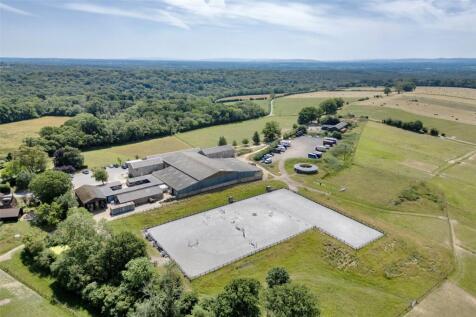 Chelwood Equestrian