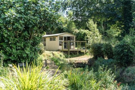 Summer House Exterior.jpg