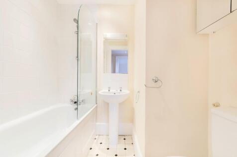 Flat 2, Lansdown Gro