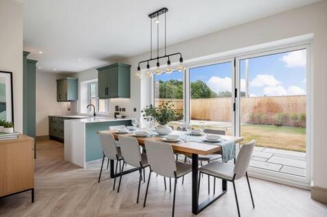4 bedroom Detached for sale