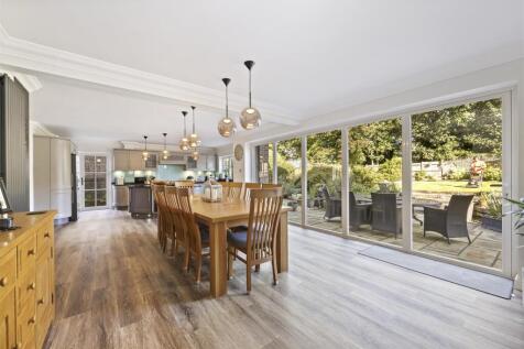 First Avenue 81 R Luff-020.JPG