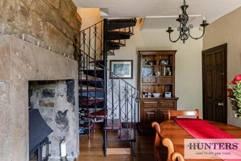 97995_Paddock House Swincar Avenue Yeadon (9) - C