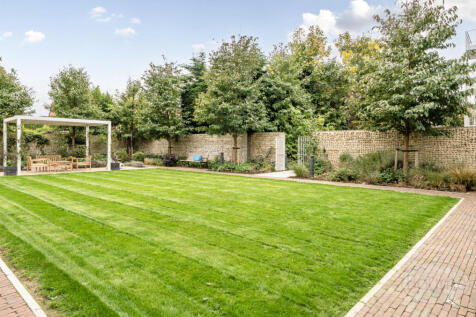 7dba89be-d705-49c...