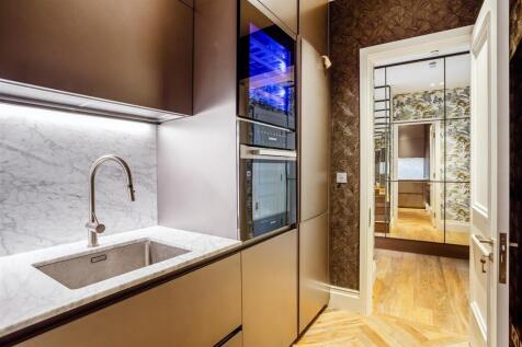 Flat 4, 12 Lennox Gardens London (19).jpg