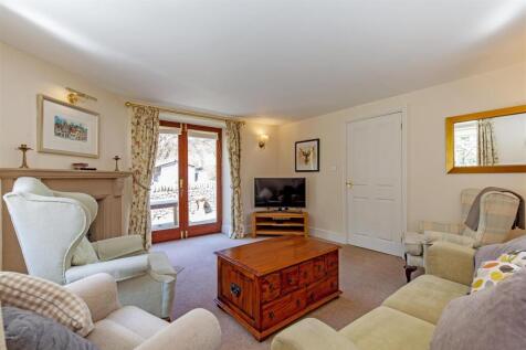 Reception Room-3.jpg