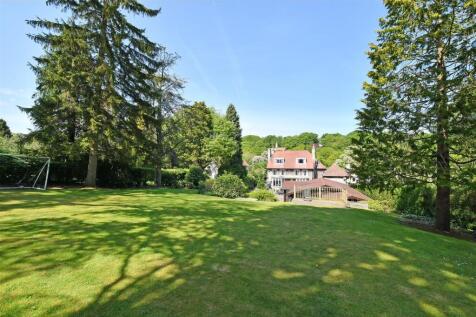 8 bed, 5 bath Detached in Sheffield - Photo 69