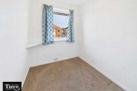 CAM02176G0-PR0768...