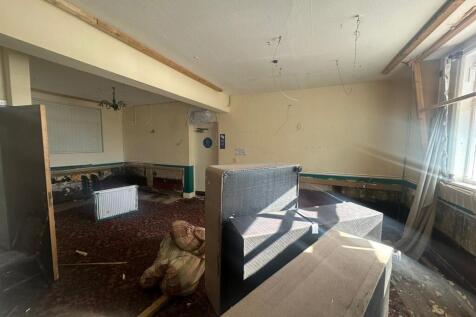 WhatsApp Image 2025-11-17 at 16.16.39 (3).jpeg