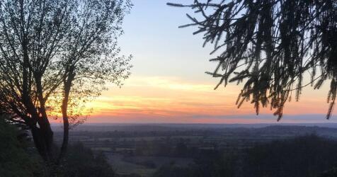 sunset view to rear.JPG