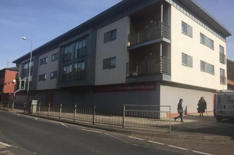 Two bedroom flat available in Bootle Liverpool L20 3DE, suitable for a family who meet the two bedroom requirement