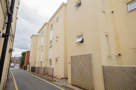 1 Bedroom Flat in GL50 4EG