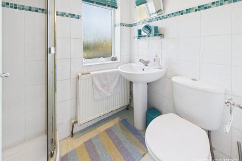 Family Shower Room