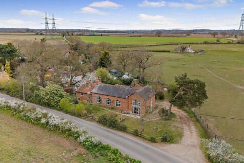 8642411-exterior2...