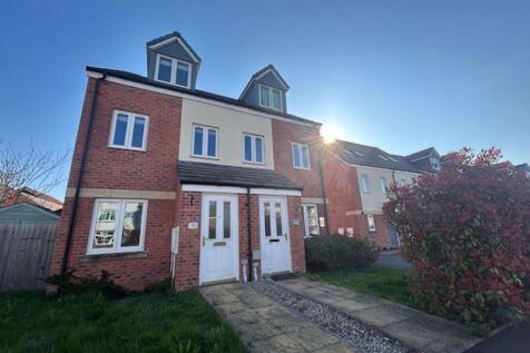 3 Bedroom Semi-Detached in SN3 6FJ