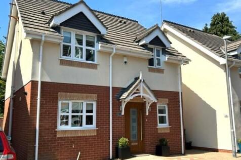Maes Ebberston Place 6 Front.jpg