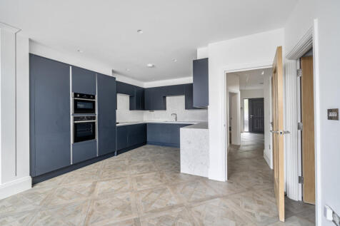 1304645-10-6849c4...