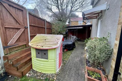 side garden.jpeg