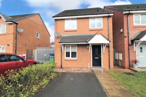 Abode are delighted to offer to let this three bedroom detached house. To the ground floor there is an entrance hall, lounge, a large modern kitchen/dining room with separate cloakroom/wc. To the firs