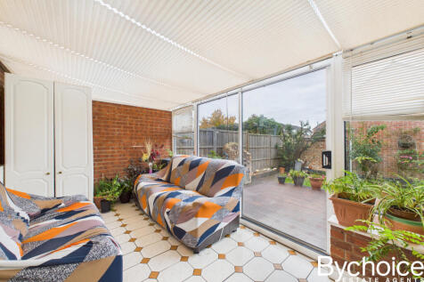 CAM05454G0-PR0063-STILL002