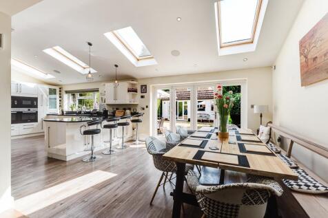 3 Pytchley Road, Kettering-37.jpg