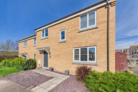Front of House- Mark Stephens EweMove Newmarket an