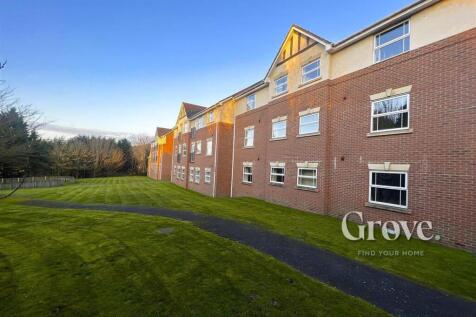 Newlands Close Hagley 2.jpg